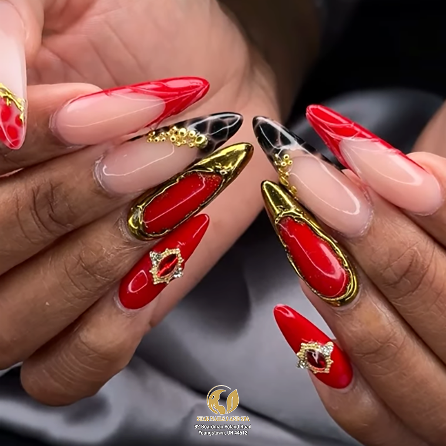Trending July Nail Ideas